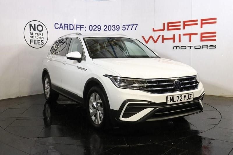 Used VW Tiguan Allspace Life 150 HP (110 kW) 2023 White SUV