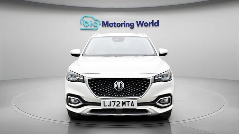 Used MG HS Exclusive 162 HP (119 kW) 2023 White SUV