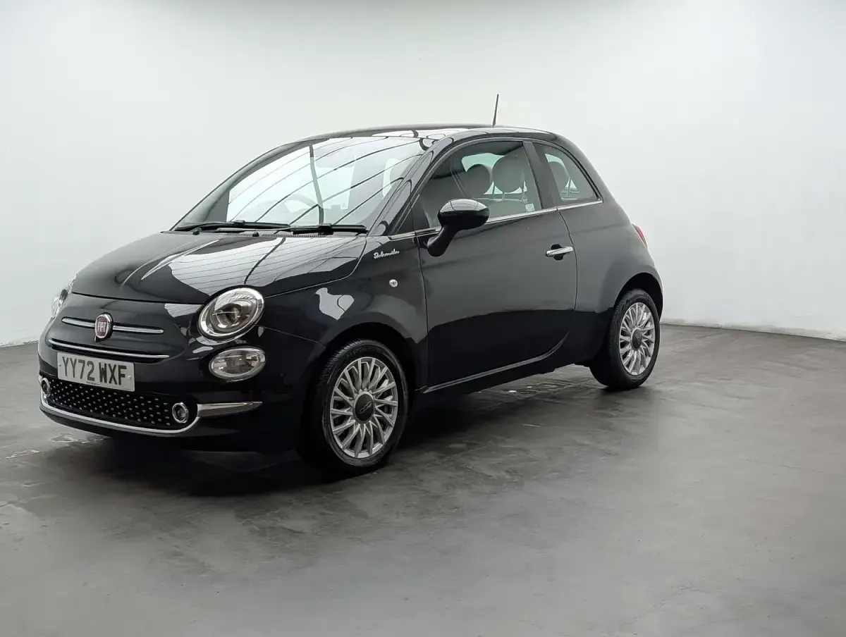 Used Fiat 500 Dolcevita 70 HP (51 kW) 2022 Black Hatchback