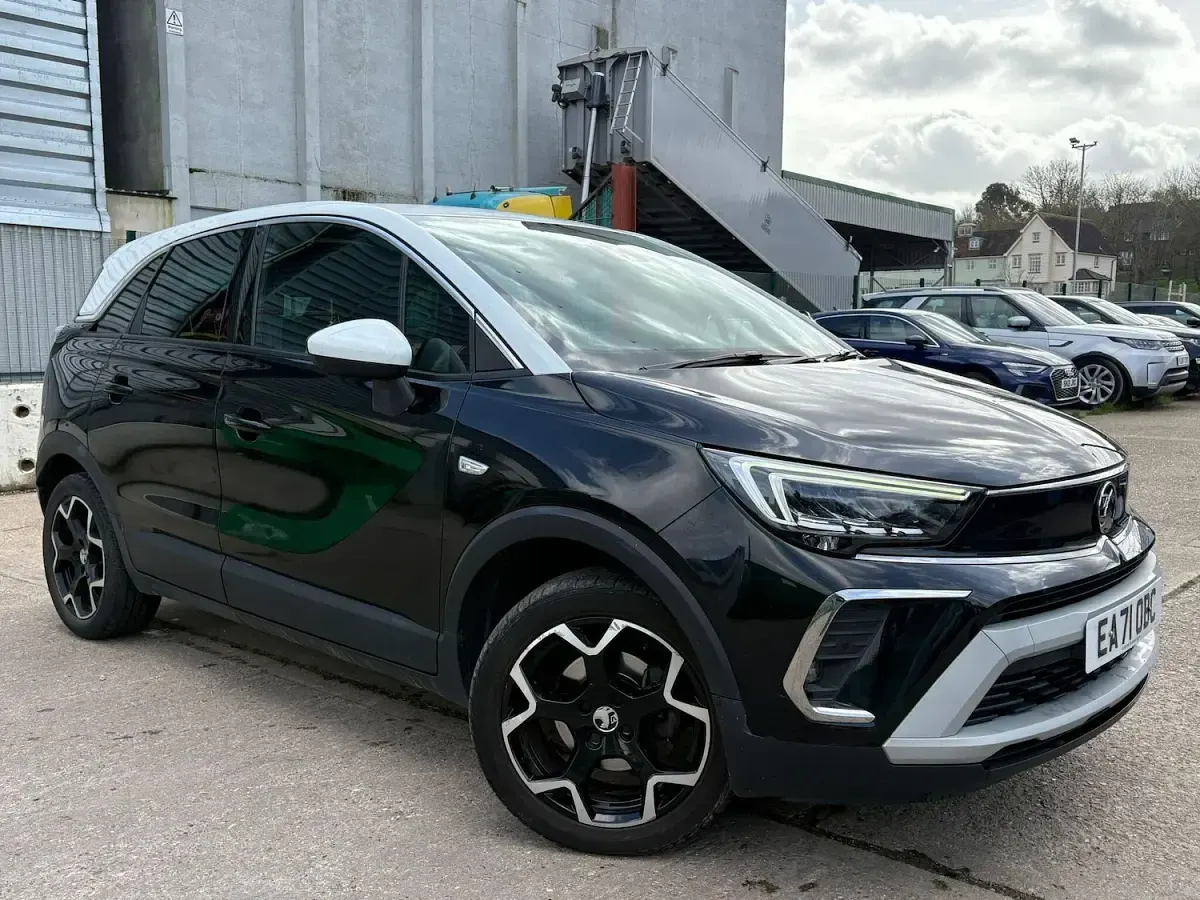 Used Vauxhall Crossland Elite 131 HP (96 kW) 2021 SUV