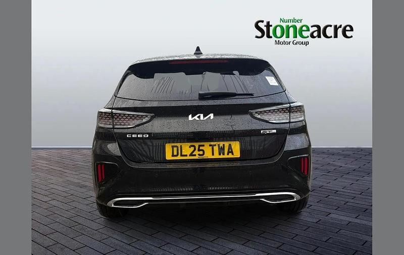 Used Kia Ceed GT-Line 138 HP (101 kW) 2025 Black Hatchback