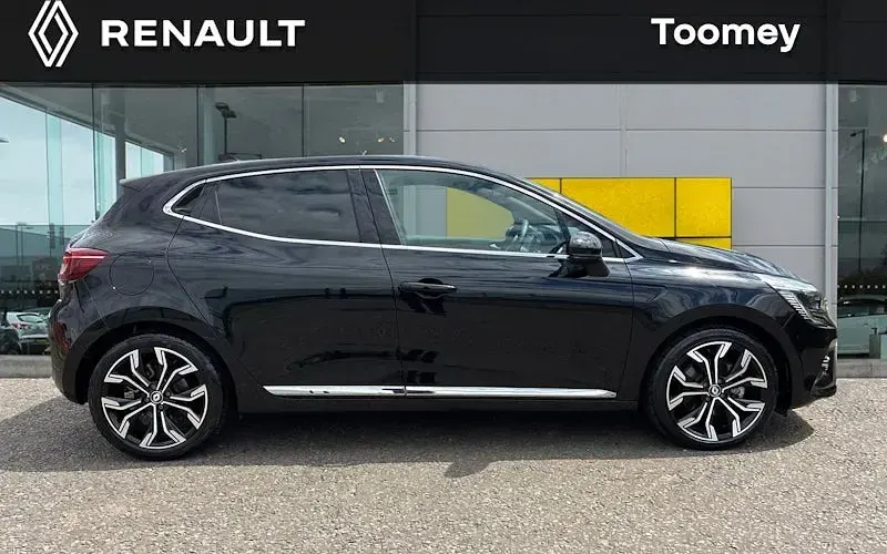 Used Renault Clio Techno 145 HP (106 kW) 2023 Black  Hatchback