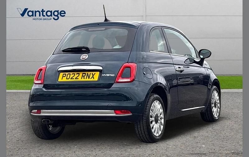Second-hand Fiat 500 Dolcevita 70 CP (51 kW) 2022 Albastru Hatchback