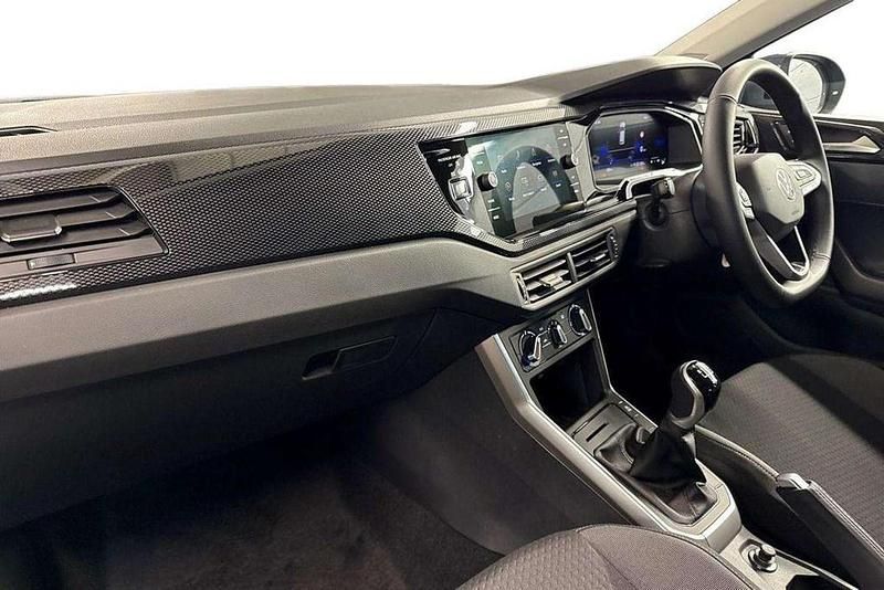 Used VW Taigo Life 95 HP (69 kW) 2025 Grey SUV