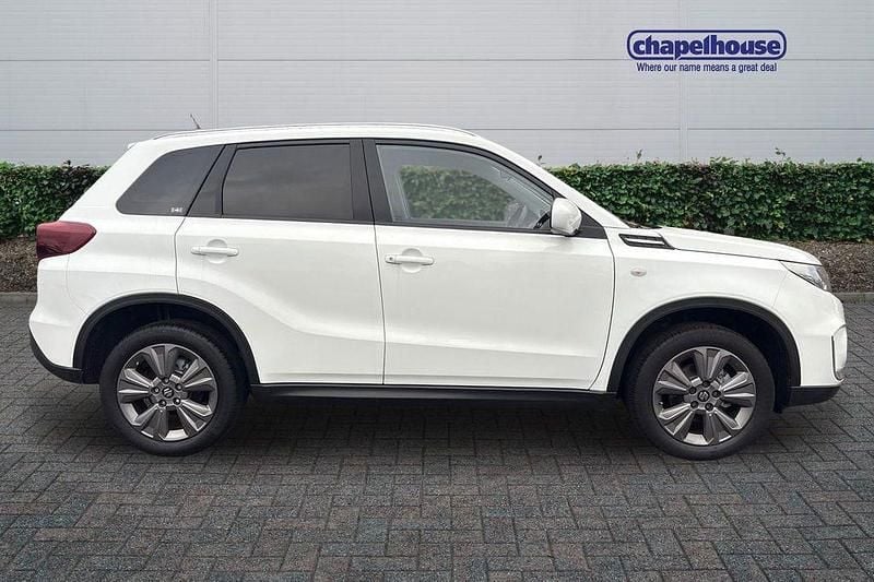 Used Suzuki Vitara SZ-T 2022 White SUV