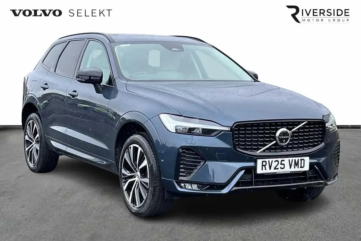 Used Volvo XC60 Ultra 250 HP (183 kW) 2025 Denim blue SUV