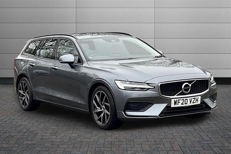 Used Volvo V60 Momentum 190 HP (139 kW) 2020 Grey Estate
