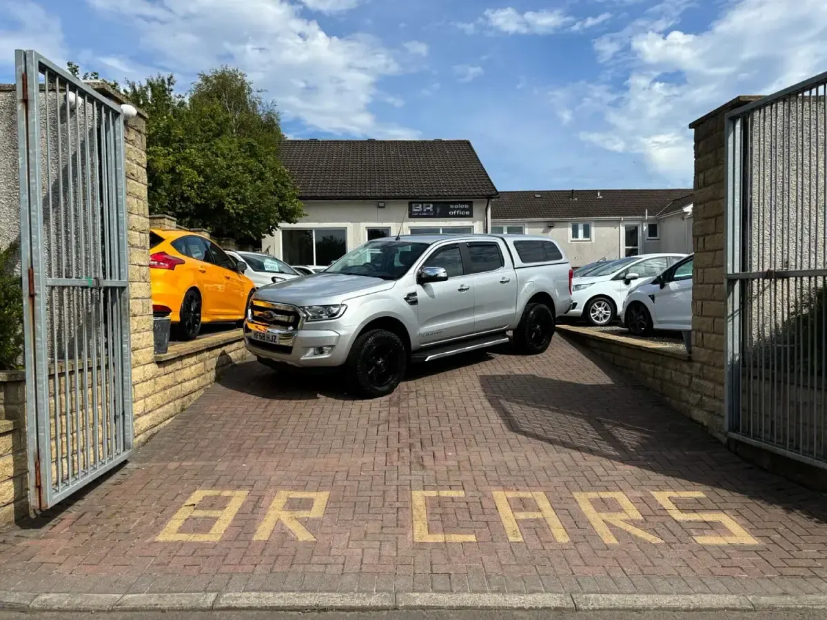 Used Ford Ranger Limited 160 HP (117 kW) 2018 Silver Pickup