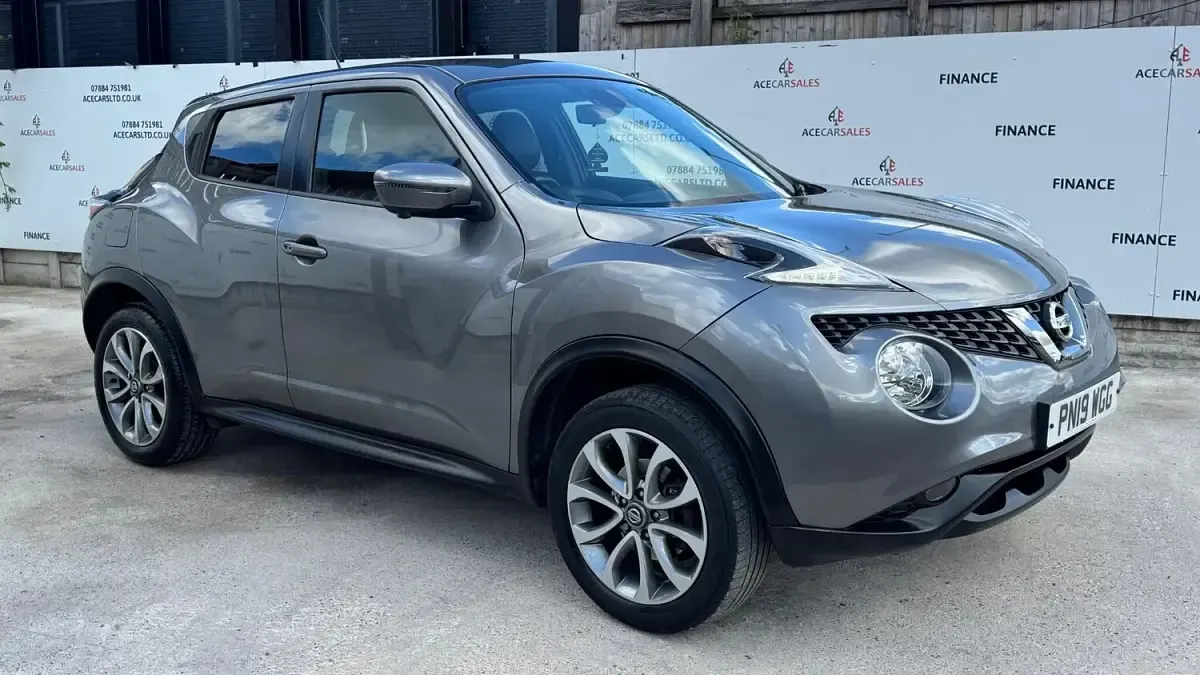Used Nissan Juke Tekna 2019 Grey SUV