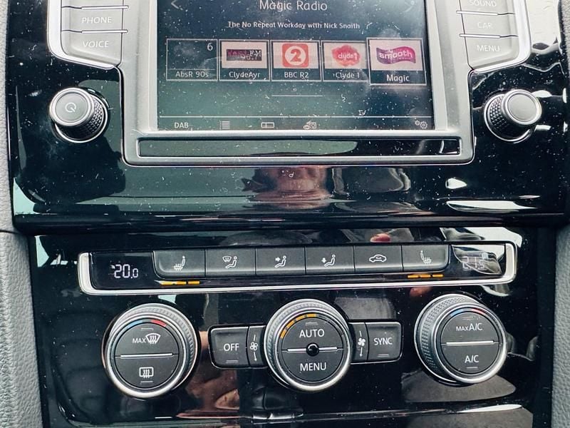 Used VW Golf VII R 2015 Blue Estate