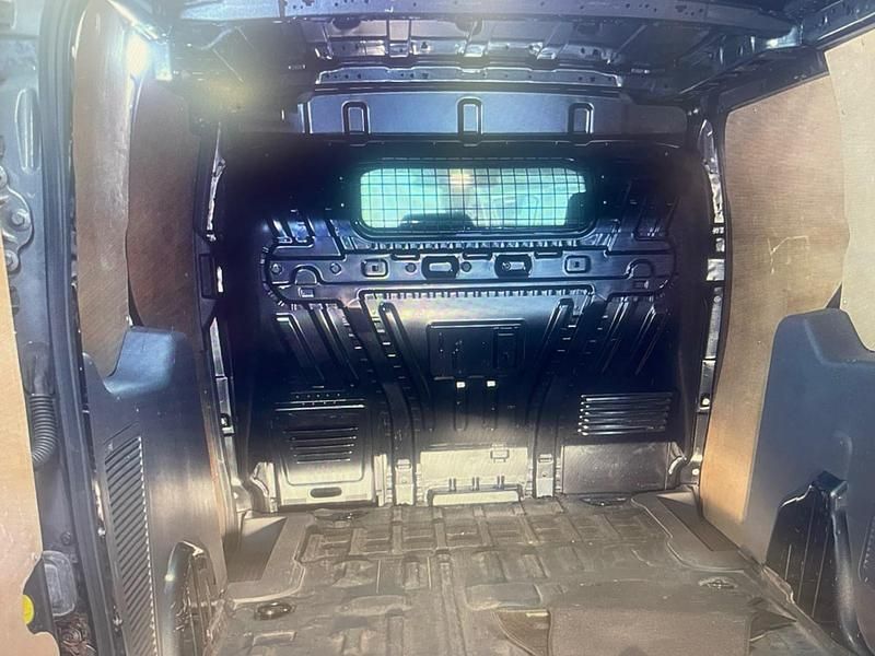 Used Ford Transit Connect Limited 120 HP (88 kW) 2022 Grey MPV