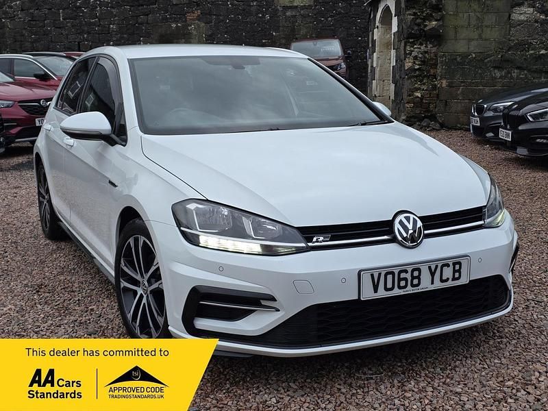 Used VW Golf VII R-line 150 HP (110 kW) 2018 White Hatchback