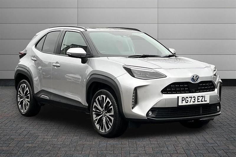 Used Toyota Yaris Cross 116 HP (85 kW) 2024 Silver SUV