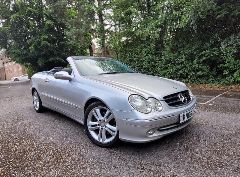 Used Mercedes CLK320 Avantgarde 2005 Silver Cabriolet