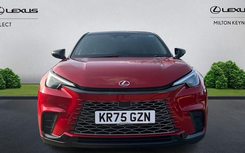 Used Lexus LBX 136 HP (100 kW) 2026 SUV