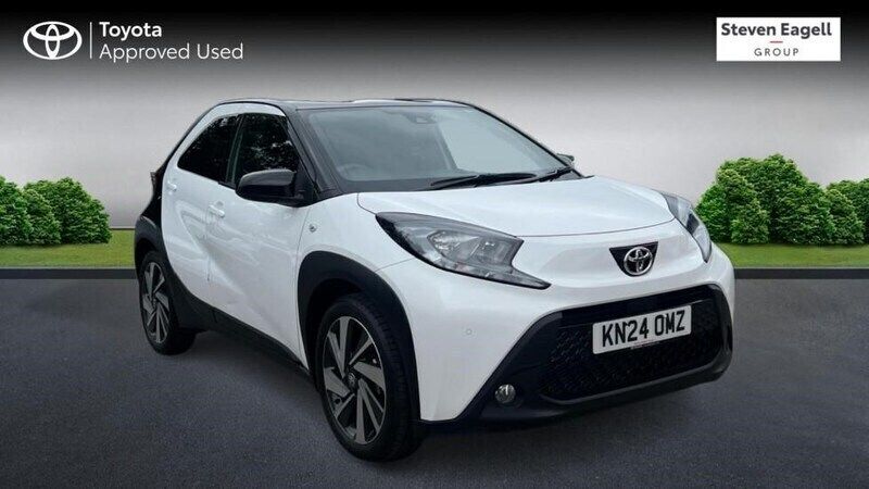 White Used 2024 Toyota Aygo Hatchback | £13,803 (Fair price) - Image 1/4