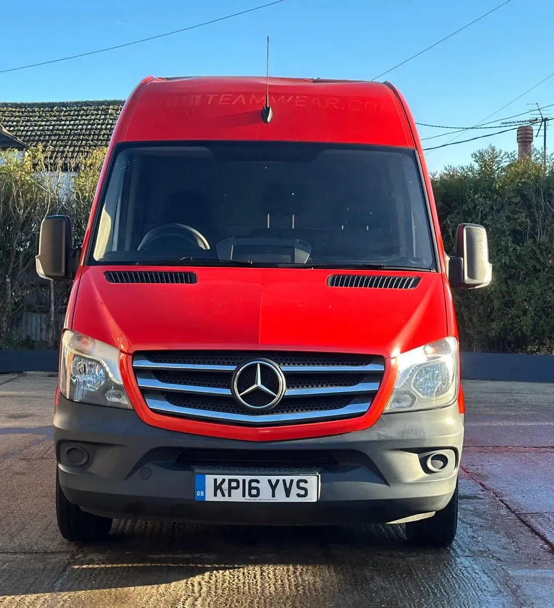 Używany Mercedes Sprinter 2016 Czerwony Van
