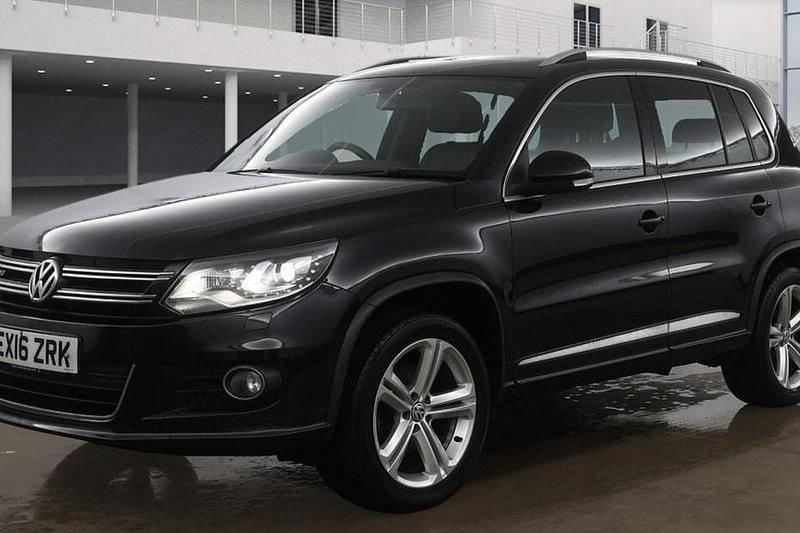 Black Used 2016 VW Tiguan R-line Edition SUV | £7,495 (Super price) - Image 1/1
