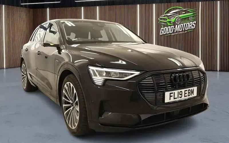Used Audi e-tron Design 300 kW (408 HP) 2020 SUV
