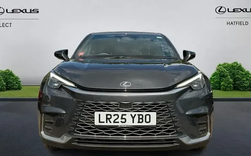 Used Lexus LBX 136 HP (100 kW) 2025 Grey SUV