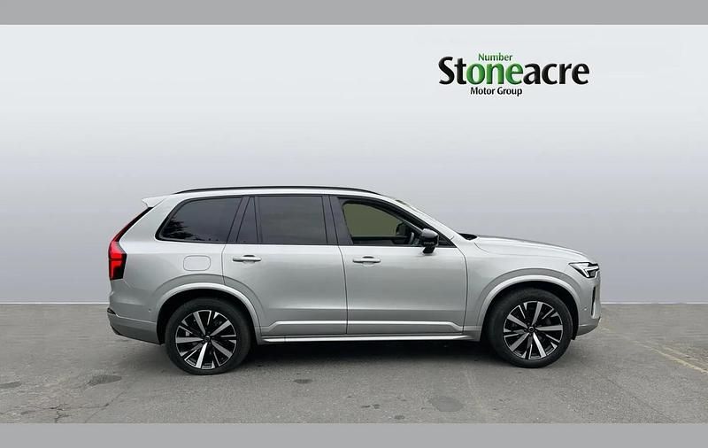 Used Volvo XC90 Plus 250 HP (183 kW) 2025 Silver SUV