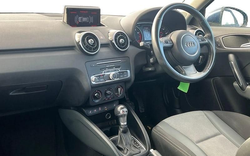 Used Audi A1 Sportback Sport 95 HP (69 kW) 2017 Blue Hatchback