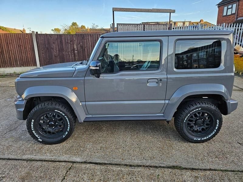 Ny Suzuki Jimny 2025 Grå SUV