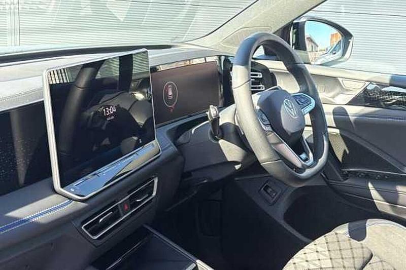 Used VW Tiguan R-line 204 HP (150 kW) 2025 Silver SUV