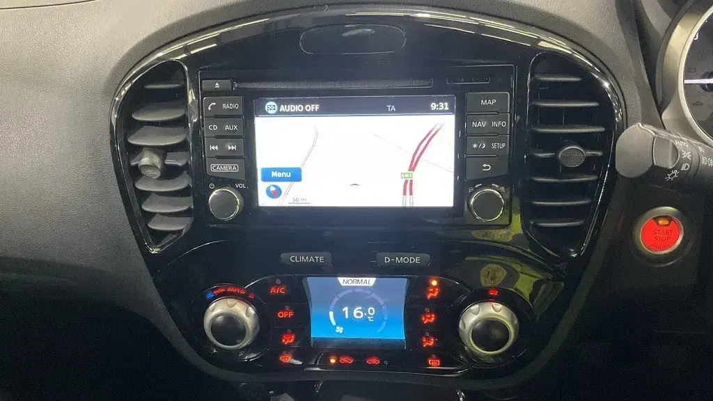 Used Nissan Juke 112 HP (82 kW) 2018 Blue SUV