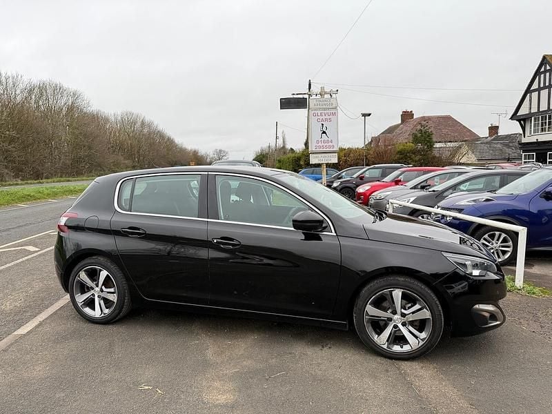 Used Peugeot 308 Allure 130 HP (95 kW) 2017 Black Hatchback
