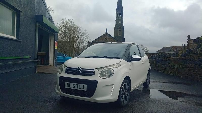 Used Citroën C1 Flair 82 HP (60 kW) 2015 White Hatchback