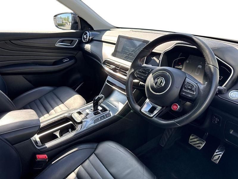 Used MG HS Exclusive 162 HP (119 kW) 2023 Black SUV