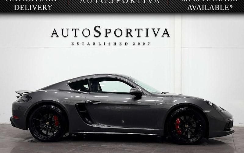 Used Porsche 718 Cayman 400 HP (294 kW) 2023 Coupe