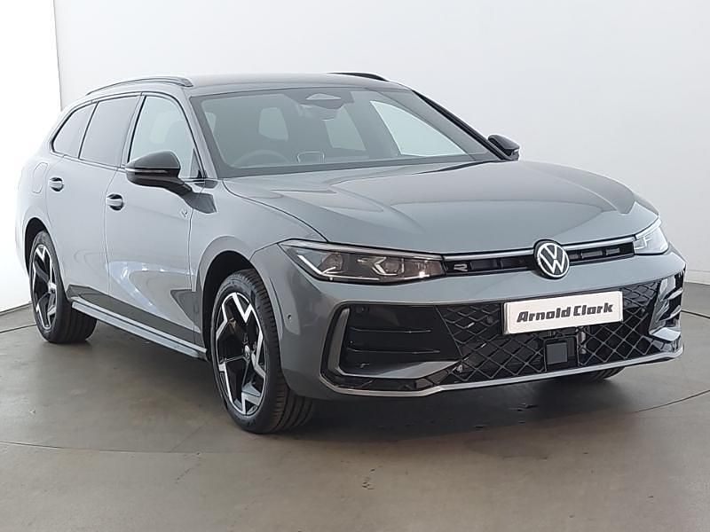 Grey New 2025 VW Passat R-line Estate | £36,998 (Fair price) - Image 1/4