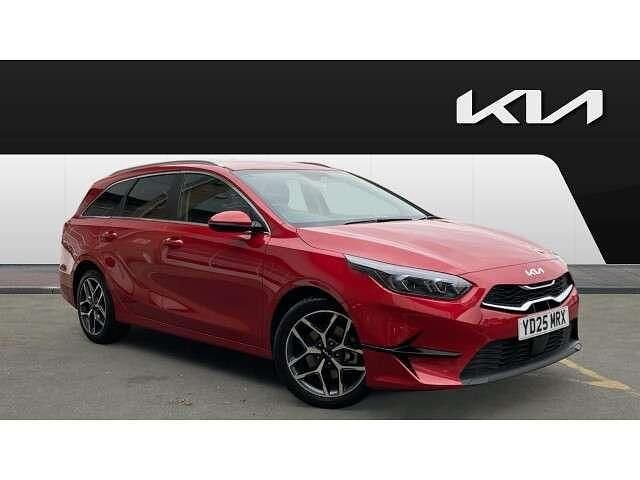 Red Used 2025 Kia Ceed Sportswagon 3 Estate | £22,687 (Expensive) - Image 1/4