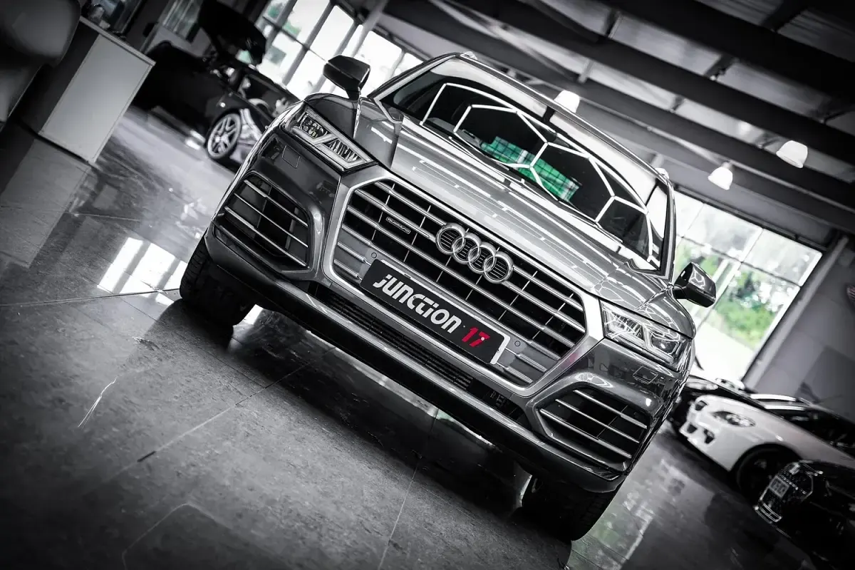 Used Audi Q5 S-Line 252 HP (185 kW) 2017 Grey SUV