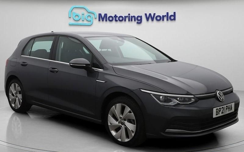 Used 2024 VW Golf VIII Style Hatchback | £16,600 (Super price) - Image 1/4