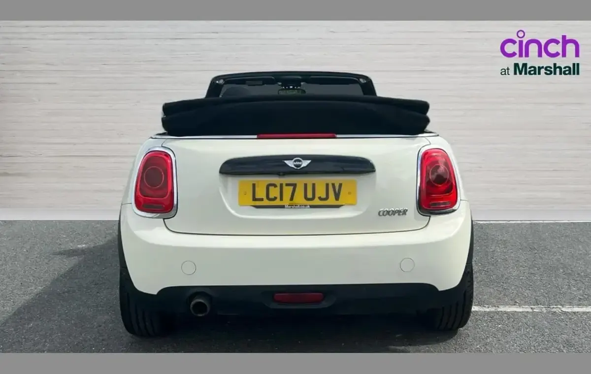 Used Mini Cooper Cabriolet 134 HP (98 kW) 2017 White Cabriolet