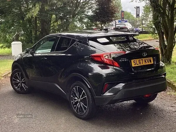 Used Toyota C-HR 116 HP (85 kW) 2017 Black SUV