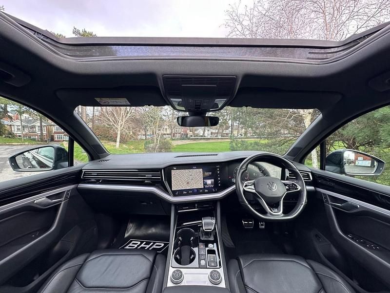 Used VW Touareg Black Edition 340 HP (250 kW) 2022 Black SUV