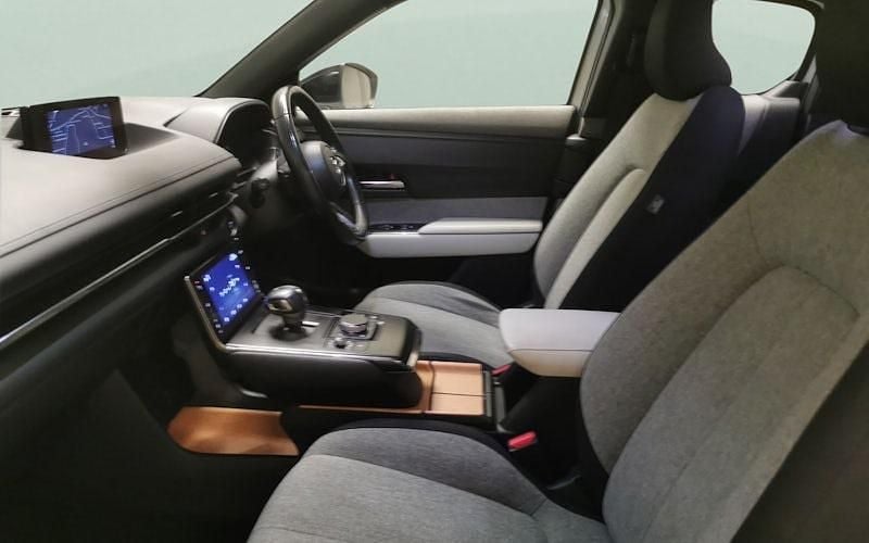 Used Mazda MX30 Prime-Line 106 kW (145 HP) 2023 White SUV