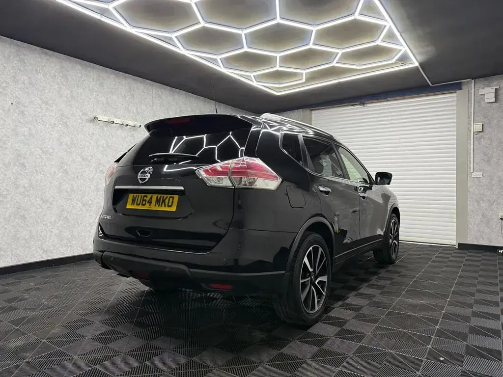Used Nissan X-Trail S 130 HP (95 kW) 2014 Black SUV