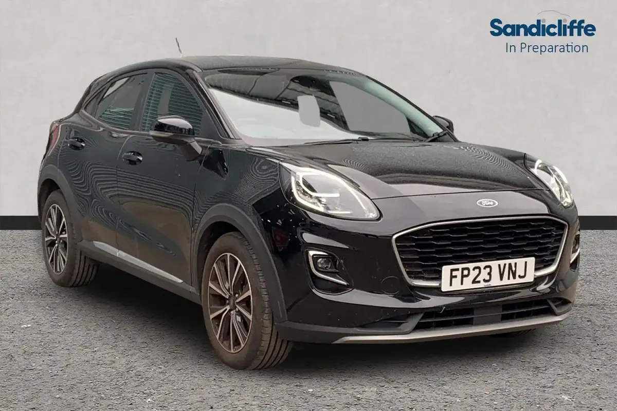 Begagnad Ford Puma Titanium 125 HK (91 kW) 2023 SUV