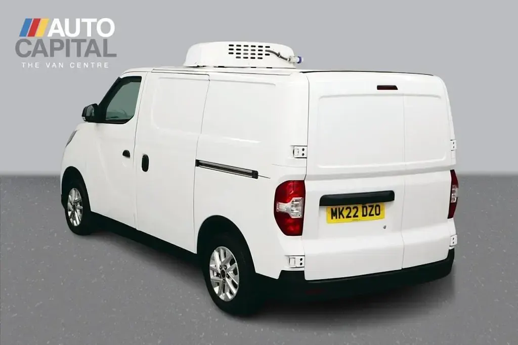 Used Maxus eDeliver 3 89 kW (122 HP) 2022 White Van