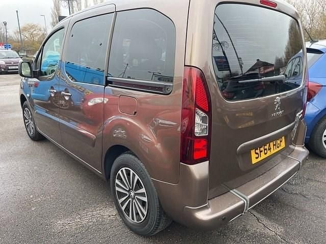 Used Peugeot Partner Tepee S 120 HP (88 kW) 2014 Brown MPV