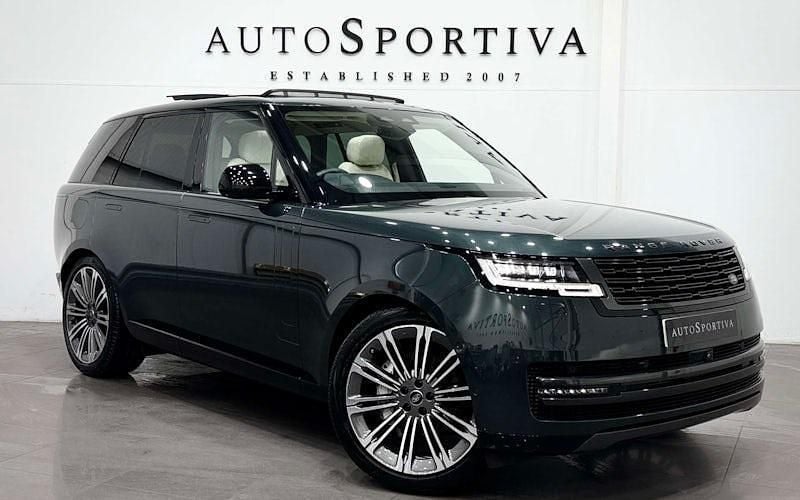 Used Land Rover Range Rover SE 300 HP (220 kW) 2025 SUV