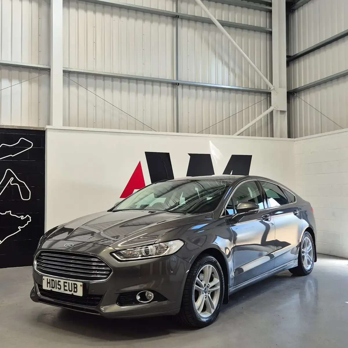 Used Ford Mondeo Titanium 2015 Grey Hatchback
