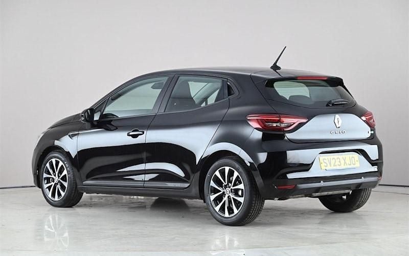 Used Renault Clio V Evolution 145 HP (106 kW) 2023 Black Hatchback
