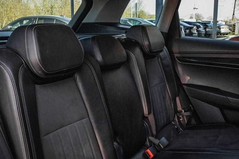 Gebraucht Skoda Karoq SE L 150 PS (110 kW) 2019 Rot SUV