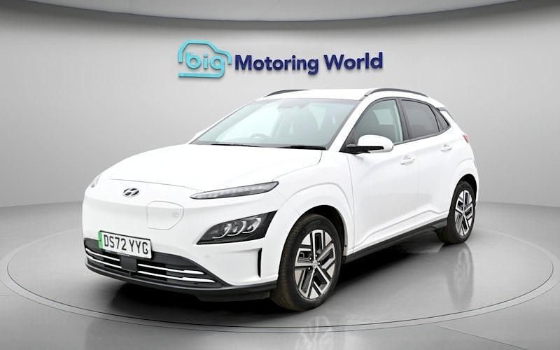 Used Hyundai Kona Premium 150 kW (204 HP) 2022 White SUV
